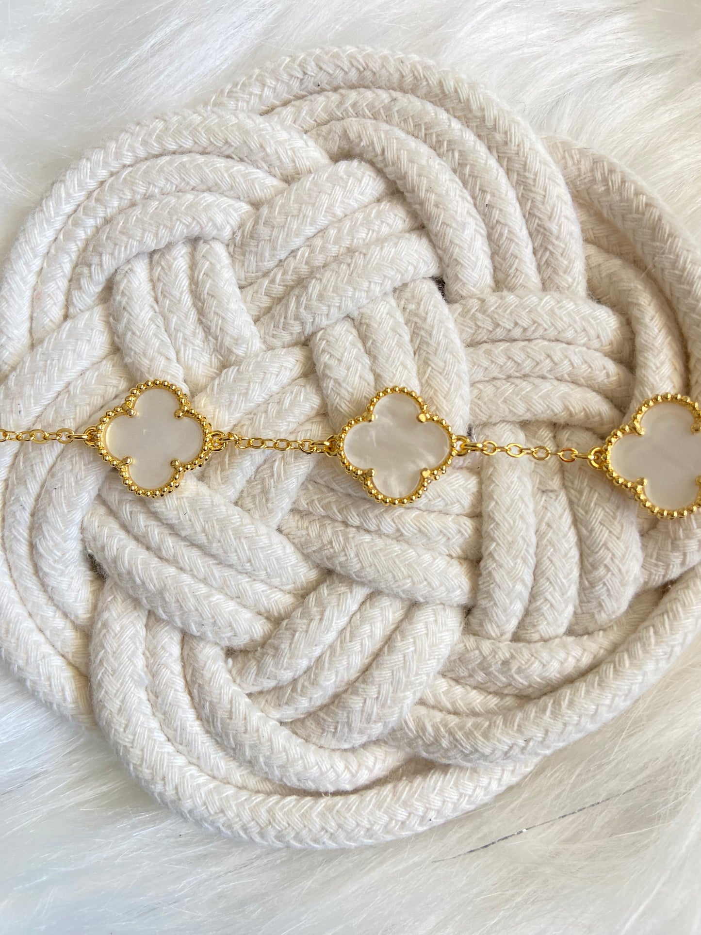 Gros van cleef blanc