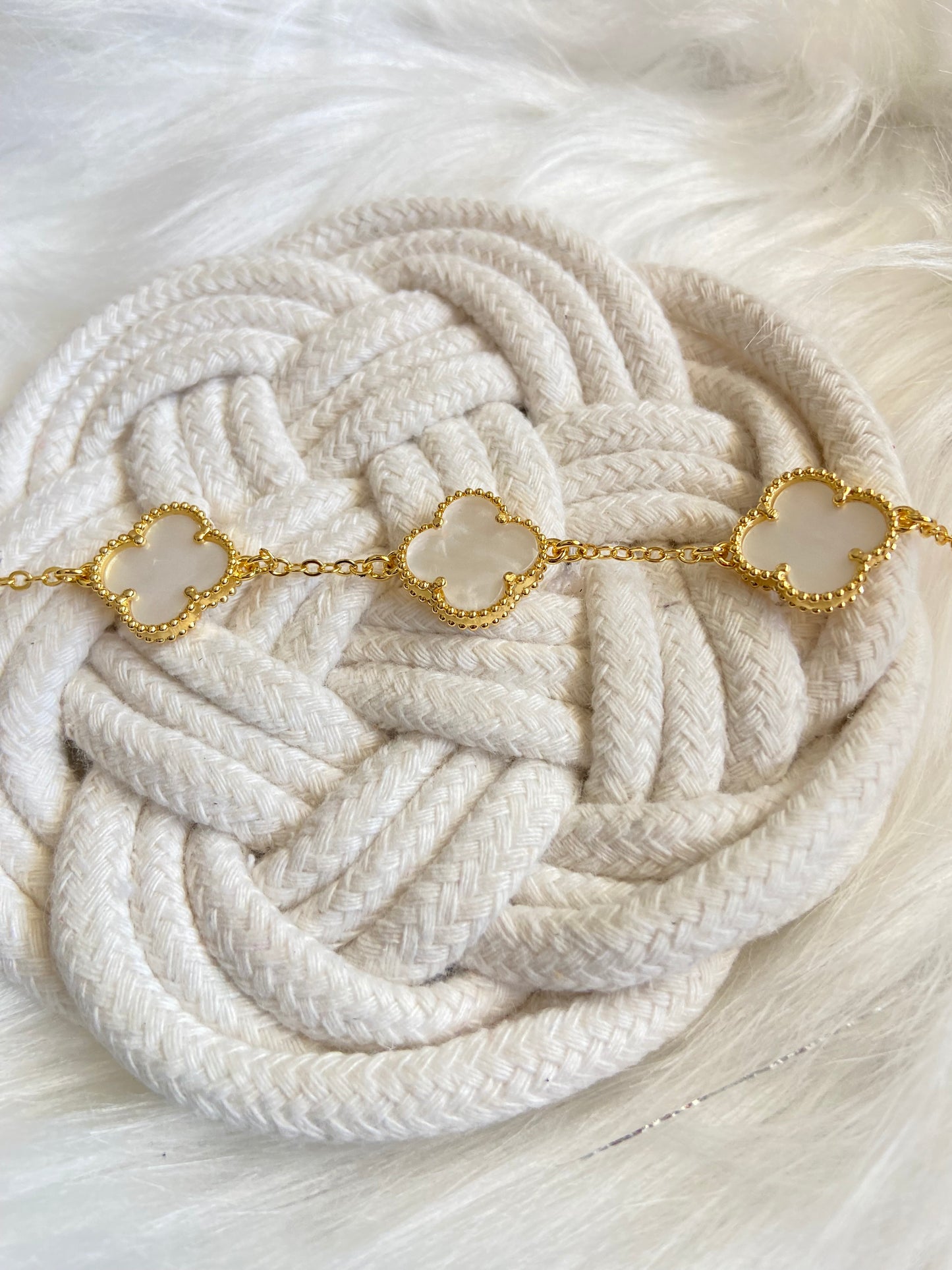 Gros van cleef blanc