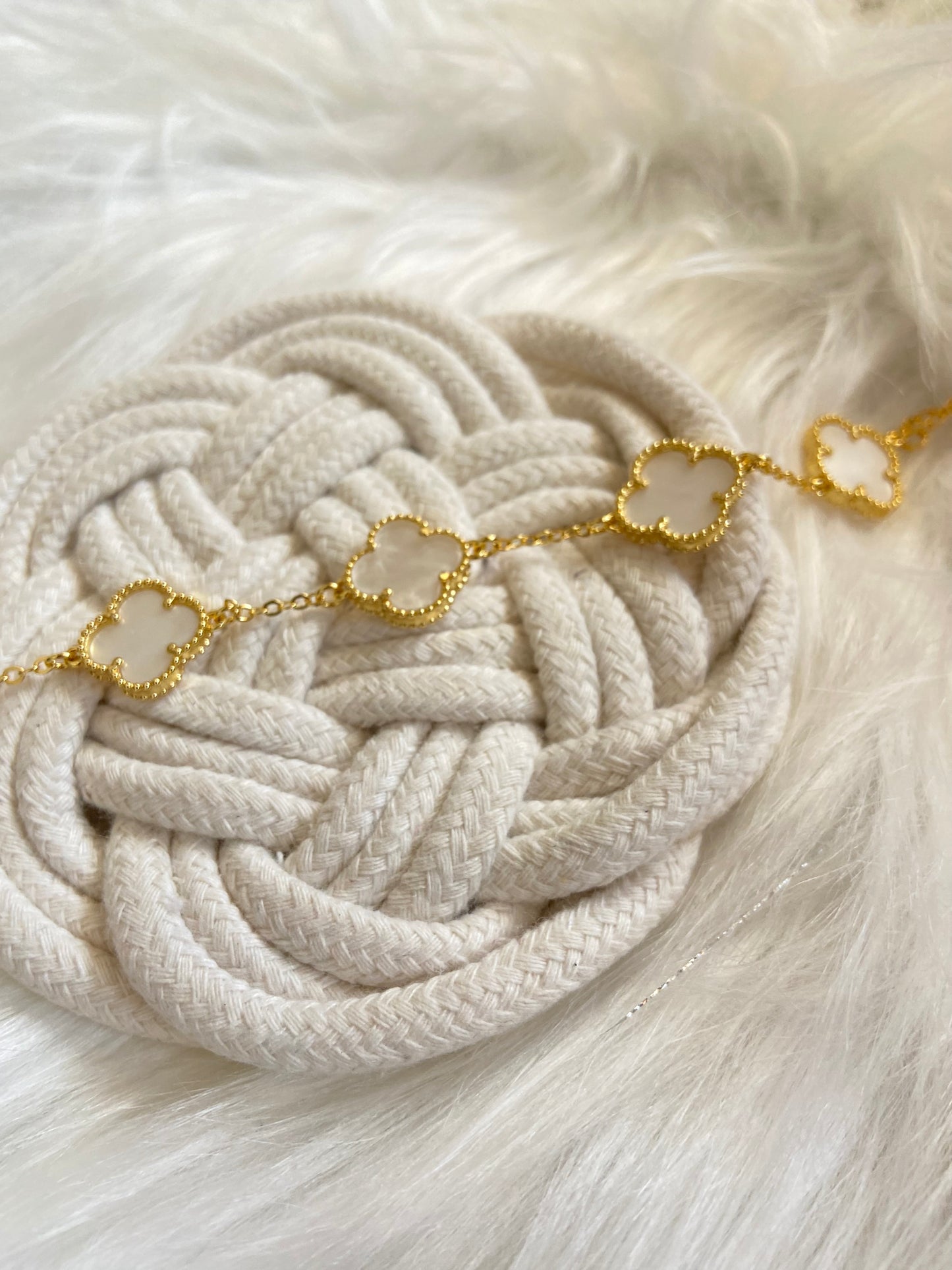 Gros van cleef blanc