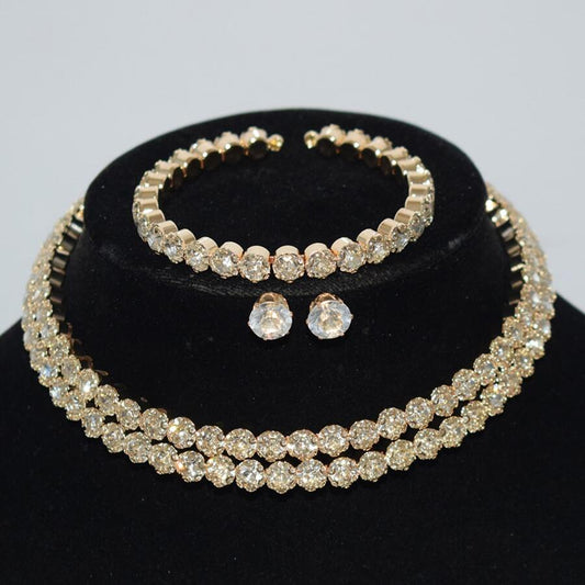 Ensemble bijoux doree