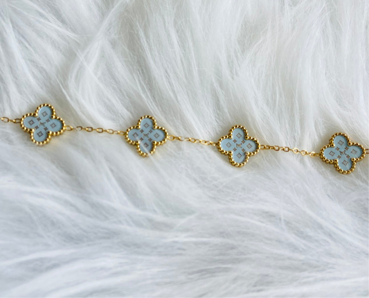 Bracelet van cleef bleu clair à strass L.V.