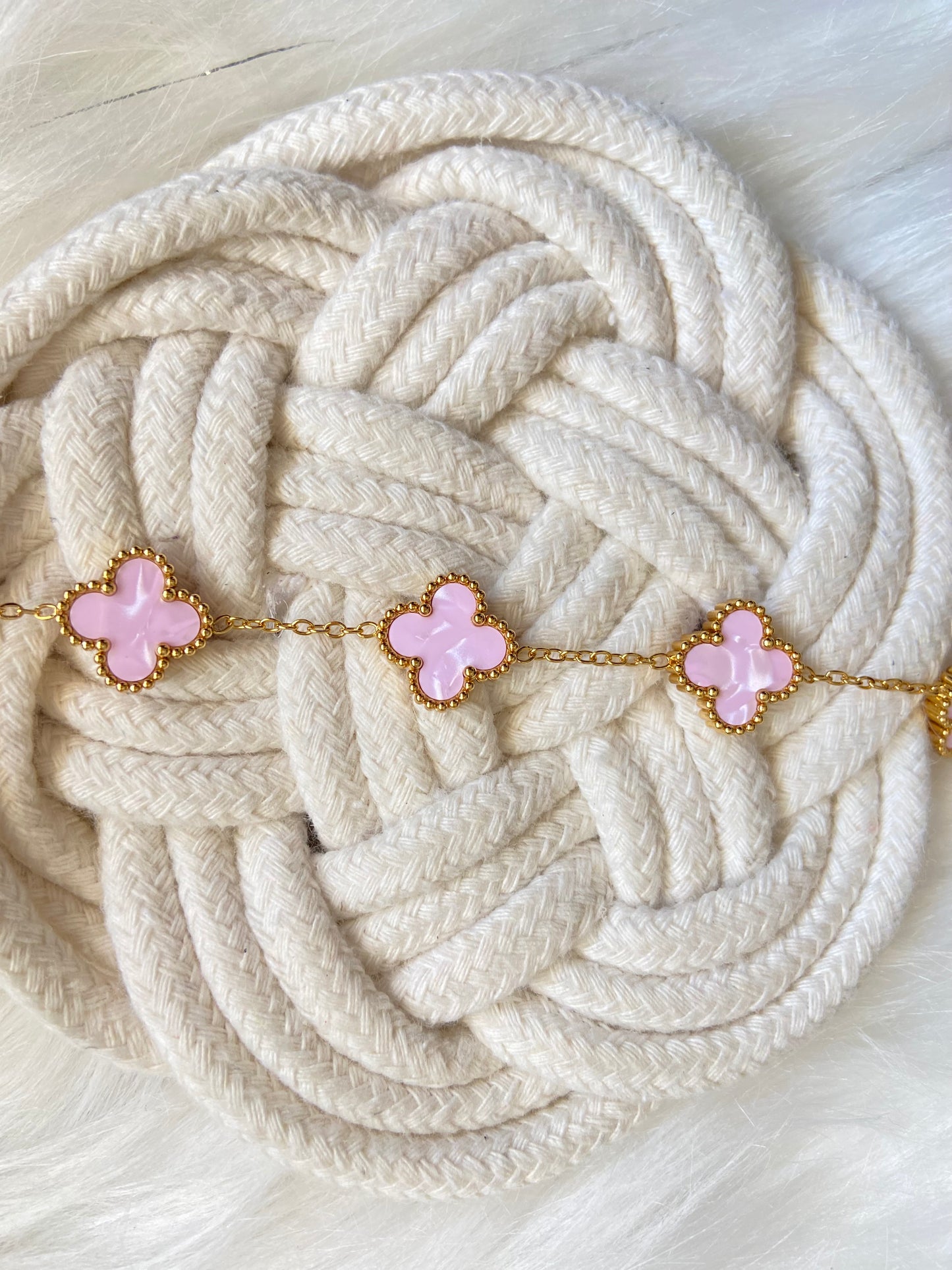 Van cleef Rose (strass blanches)